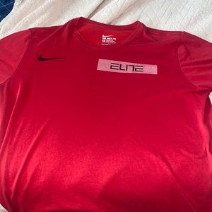 Nike Elite Red  T-Shirt, Large Dri-Fit